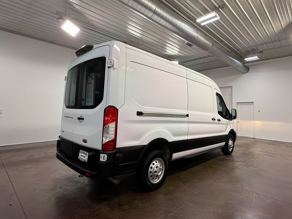 2020 Ford Transit photo 32