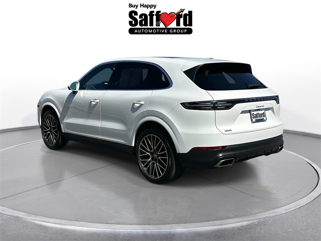 2022 Porsche Cayenne Base photo 4
