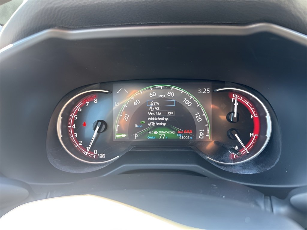 2023 Toyota RAV4 LE photo 20