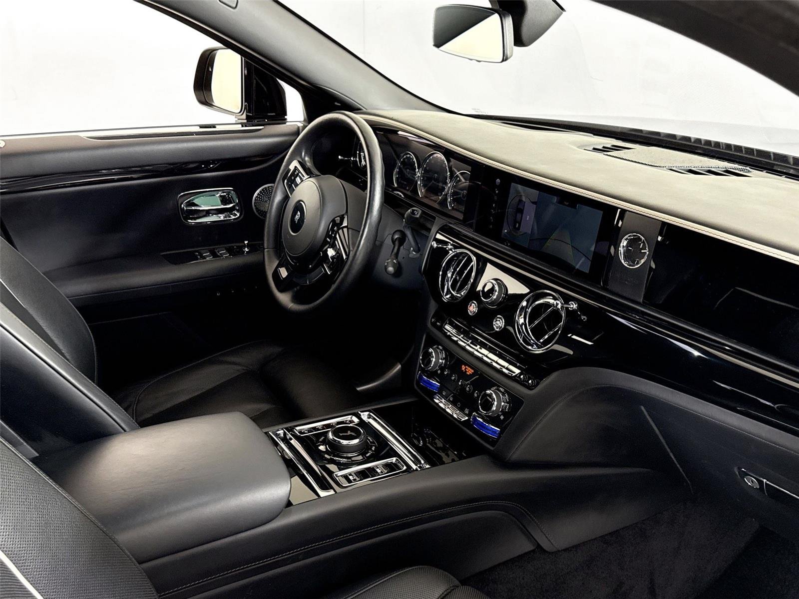 2021 Rolls Royce Ghost RR21 photo 38