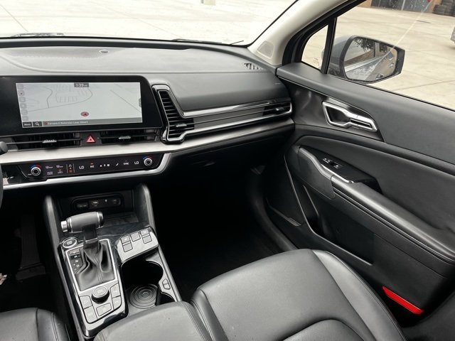 2024 Kia Sportage EX photo 3