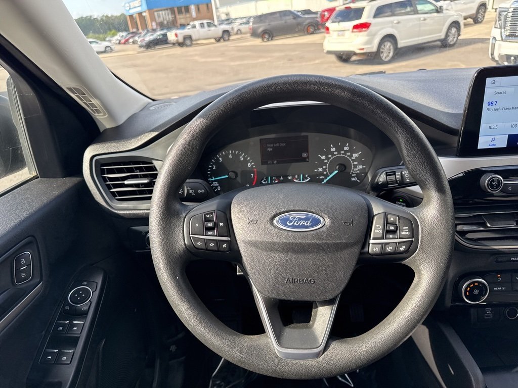 2022 Ford Escape SE photo 11
