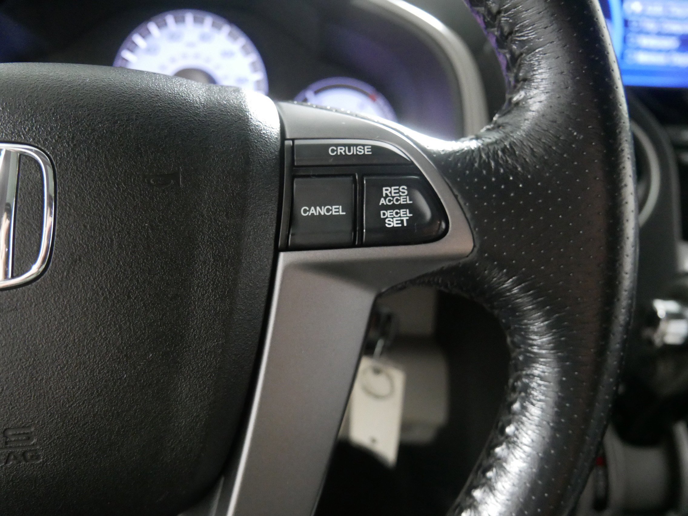 2013 Honda Pilot EX-L photo 23