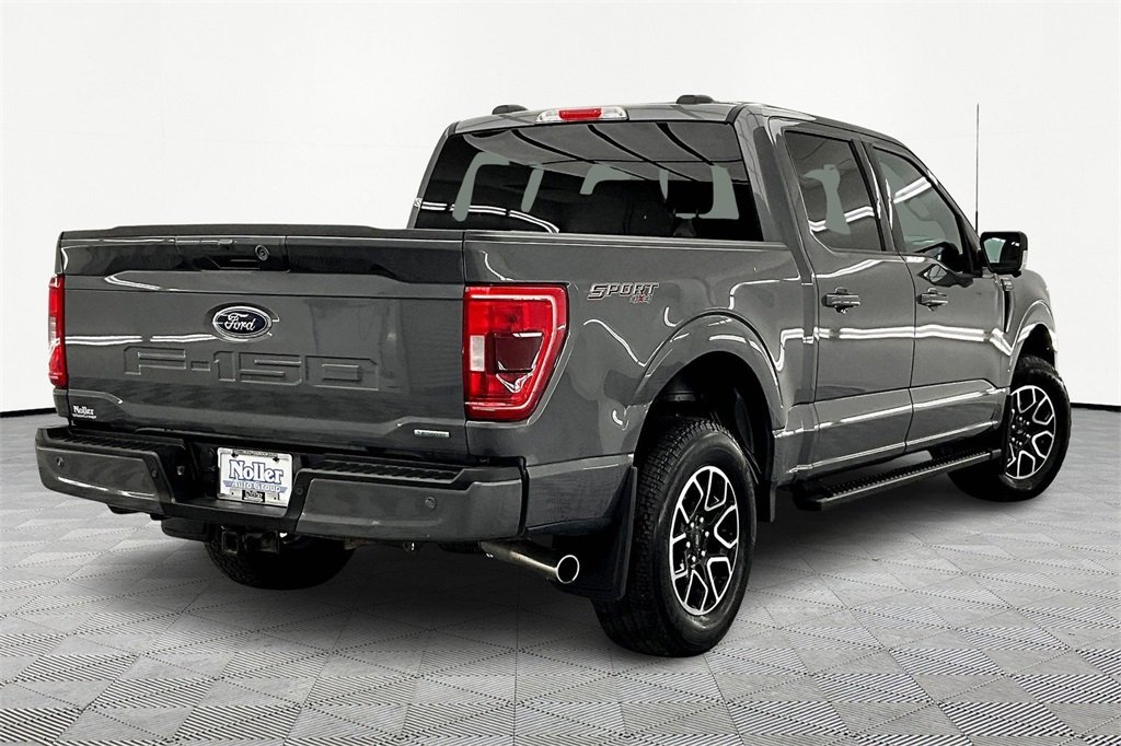 2023 Ford F-150 XLT photo 2