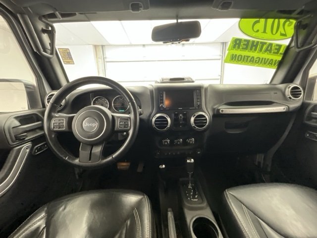 2015 Jeep Wrangler Unlimited Sahara photo 4