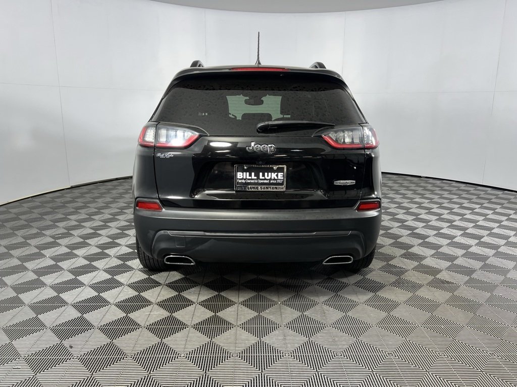 2022 Jeep Cherokee Latitude Lux photo 2