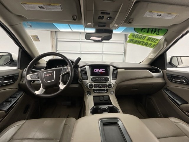 2015 Gmc Yukon SLT photo 2