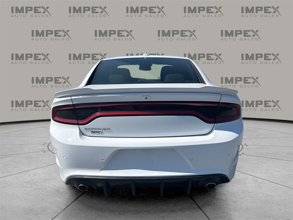 2019 Dodge Charger GT photo 4