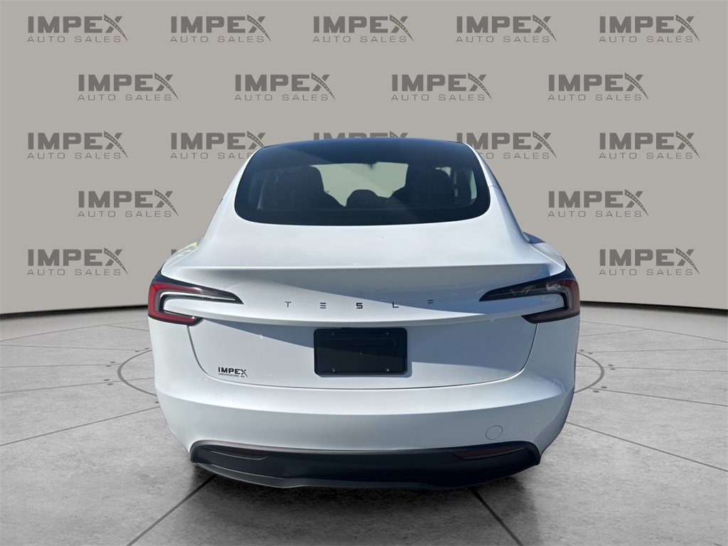 2025 Tesla Model 3 Long Range photo 4
