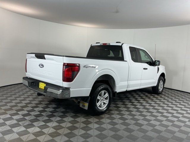 2024 Ford F-150 XL photo 2
