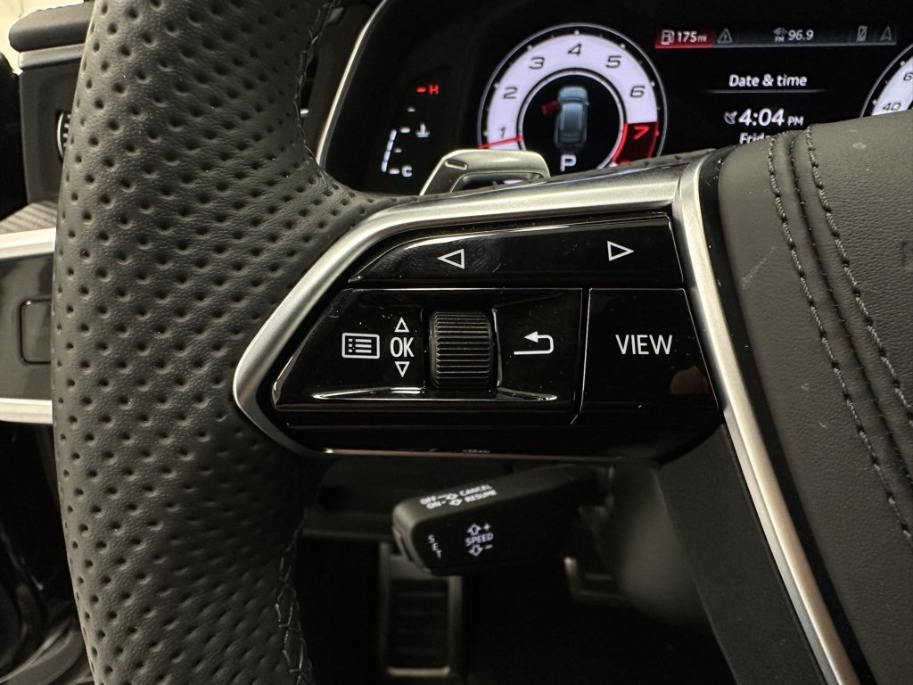 2025 Audi RS 6 Avant Performance photo 25