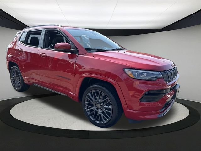2022 Jeep Compass Limited photo 2