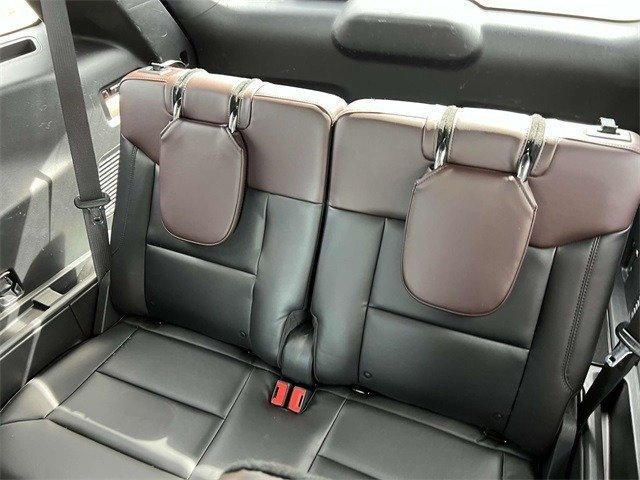 2022 Ford Explorer Platinum photo 3