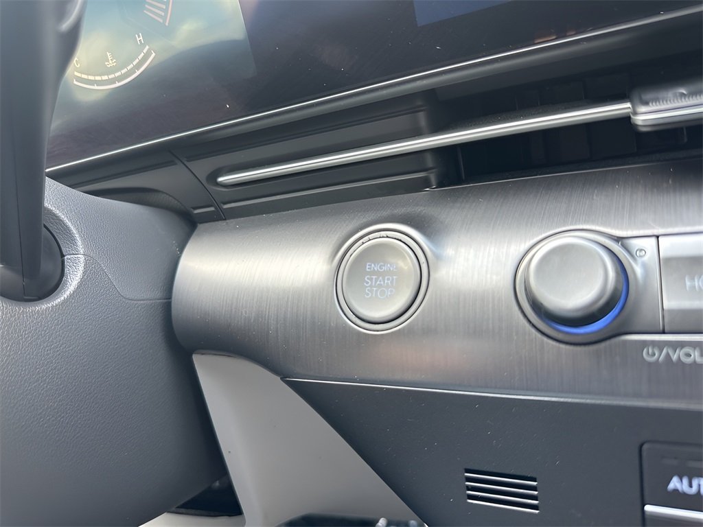 2025 Hyundai Kona SEL photo 20