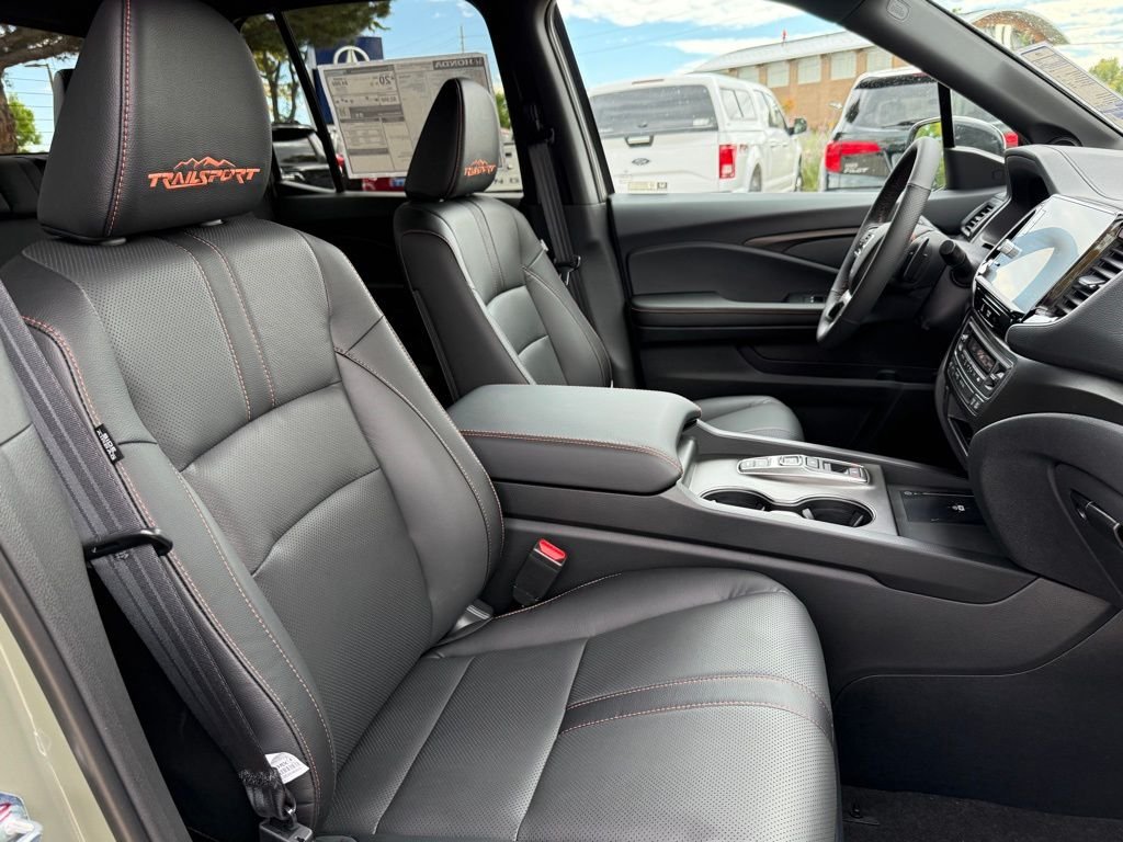 2026 Honda Ridgeline TrailSport photo 16