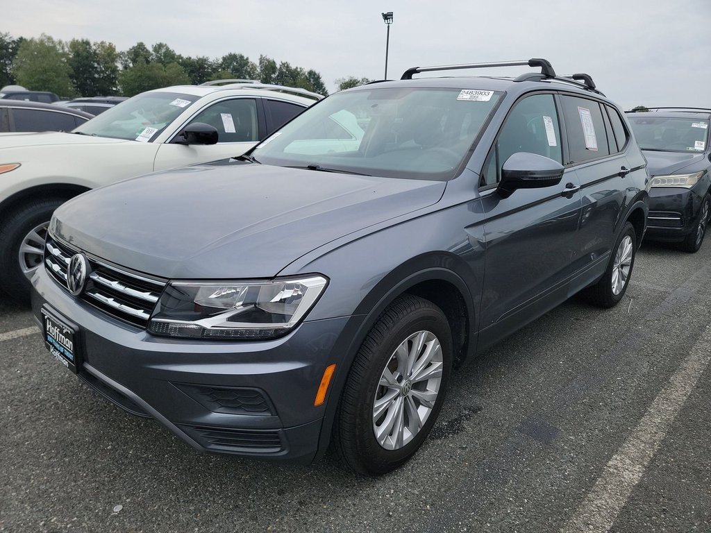 2020 Volkswagen Tiguan S photo 2