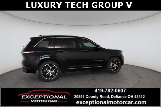 2023 Jeep Grand Cherokee Summit Reserve photo 18