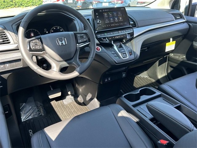 2025 Honda Odyssey EX-L photo 2