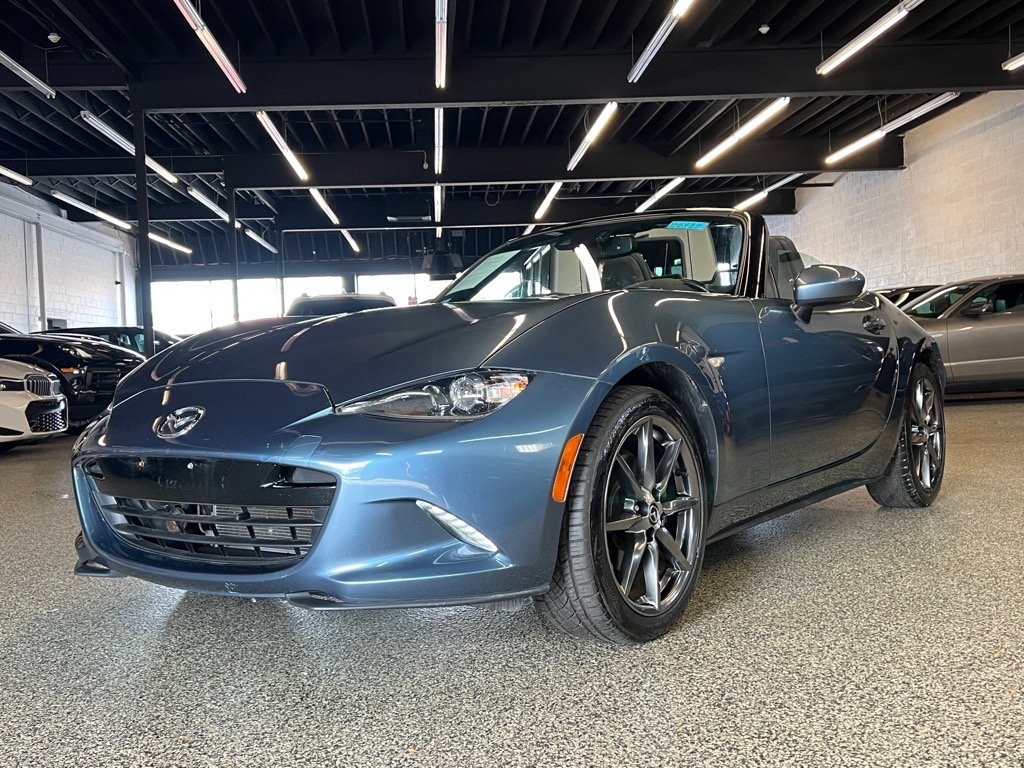 2016 Mazda MX-5 Miata Miata Grand Touring photo 3