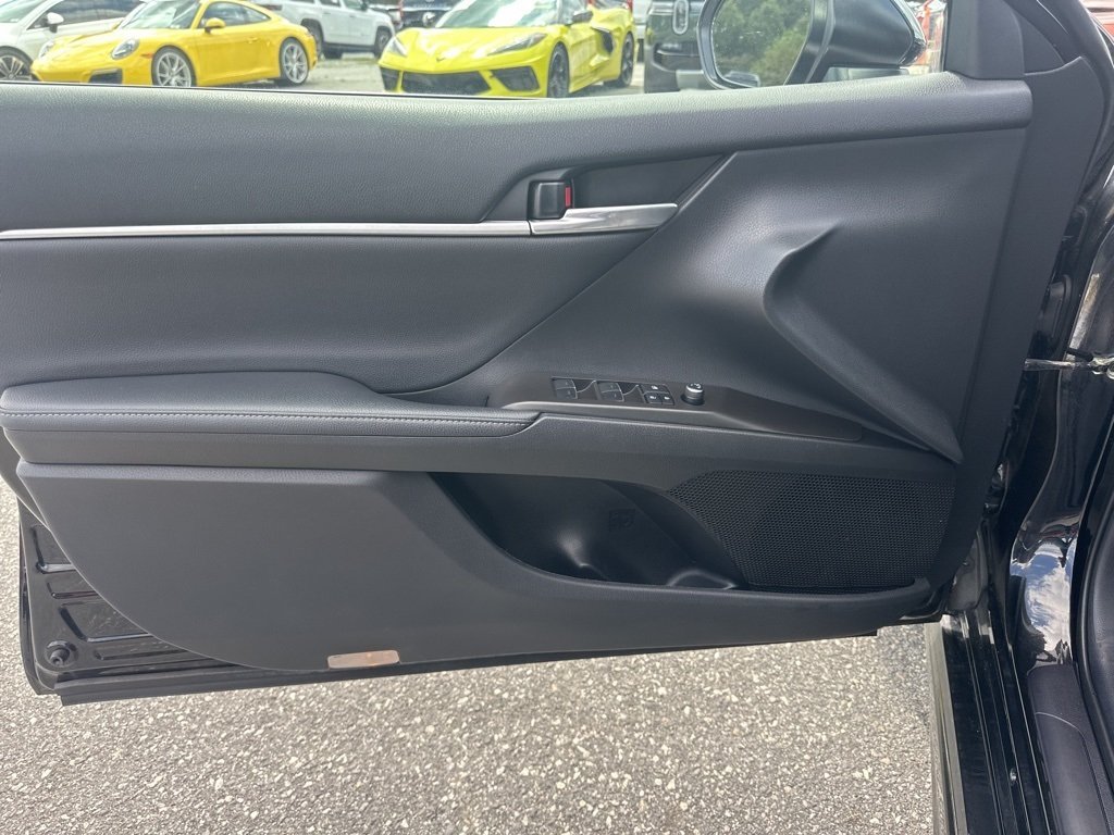 2023 Toyota Camry XSE photo 25