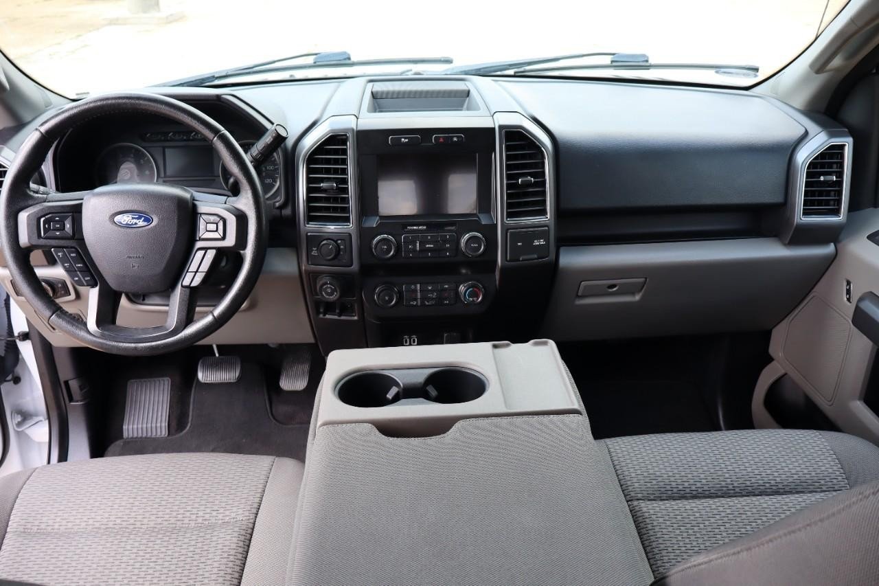 2019 Ford F-150 XLT photo 11