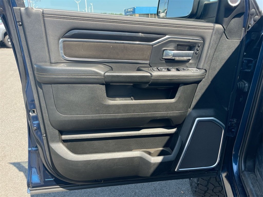 2022 Ram 2500 Laramie photo 24