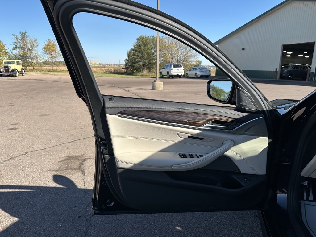 2019 Bmw M550i xDrive Sedan photo 8