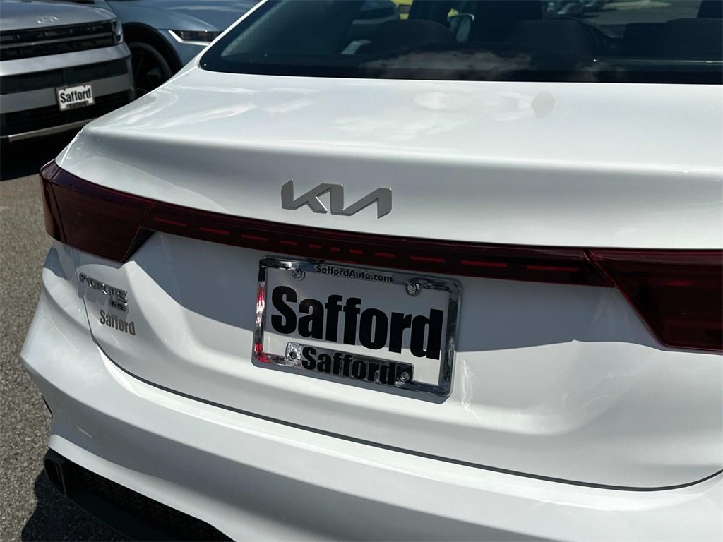 2024 Kia Forte LX photo 11