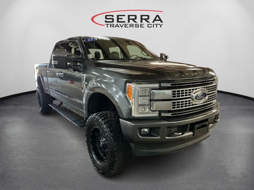 2017 Ford F-350 Platinum photo 3