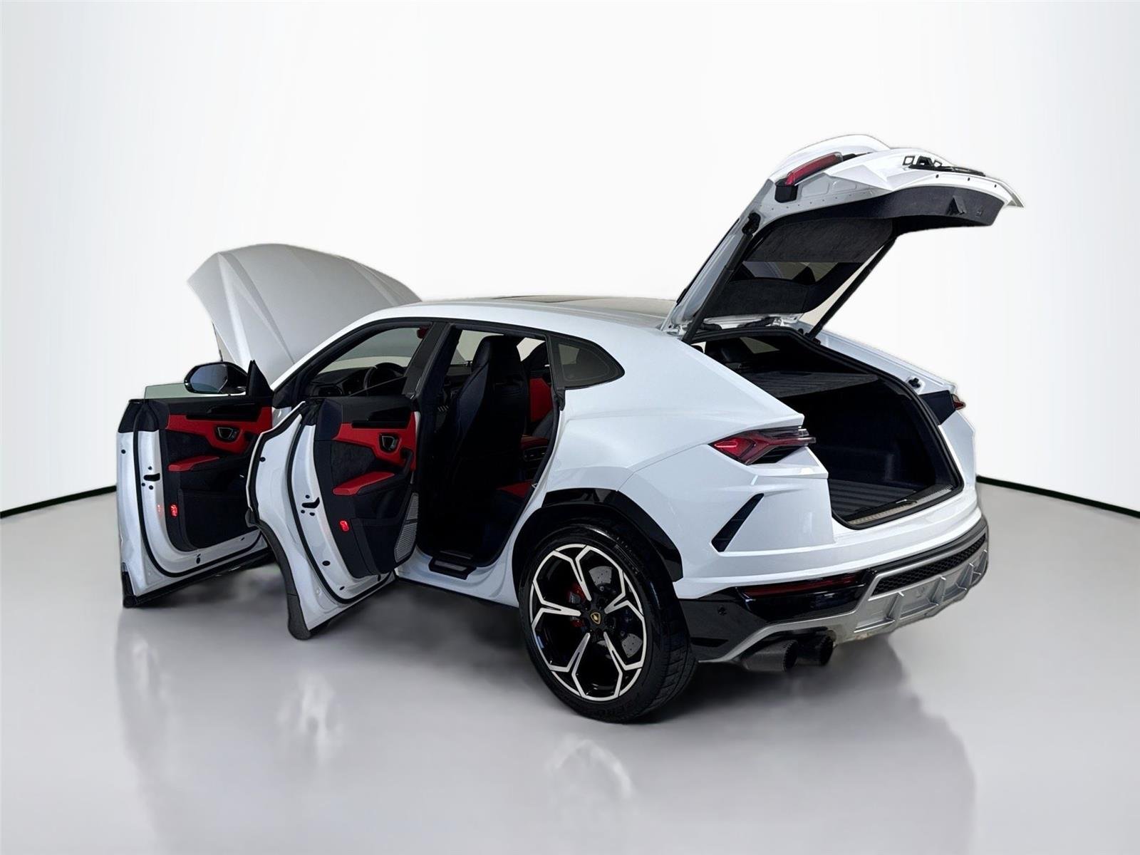 2021 Lamborghini Urus photo 40