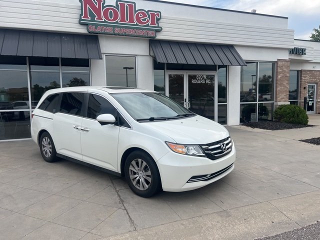 2017 Honda Odyssey EX-L photo 2