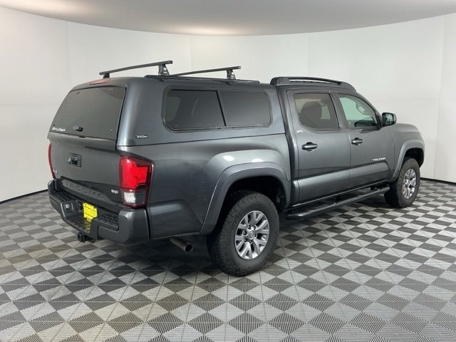 2018 Toyota Tacoma SR5 photo 3