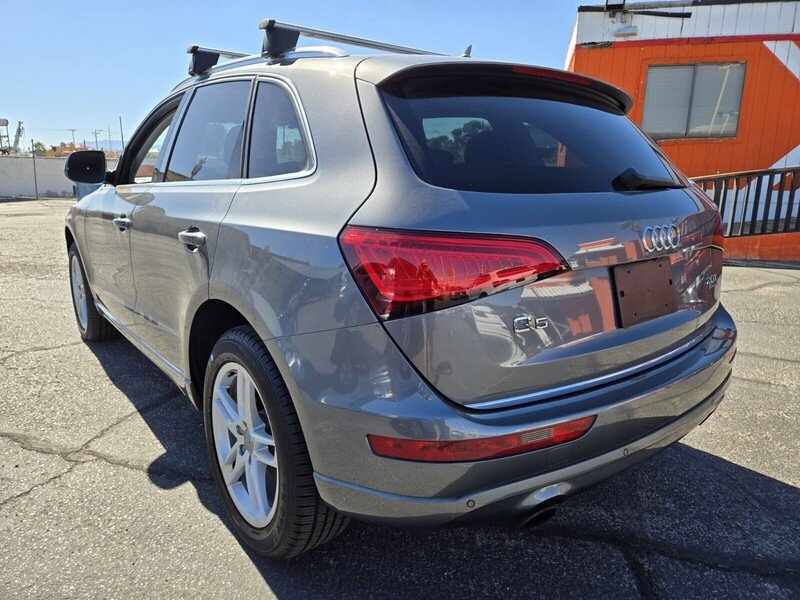 2016 Audi Q5 Premium Plus photo 2