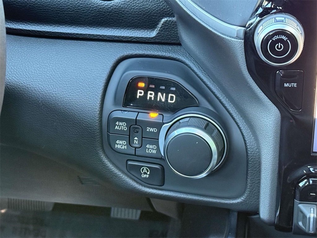 2025 Ram 1500 Big Horn Lone Star photo 21