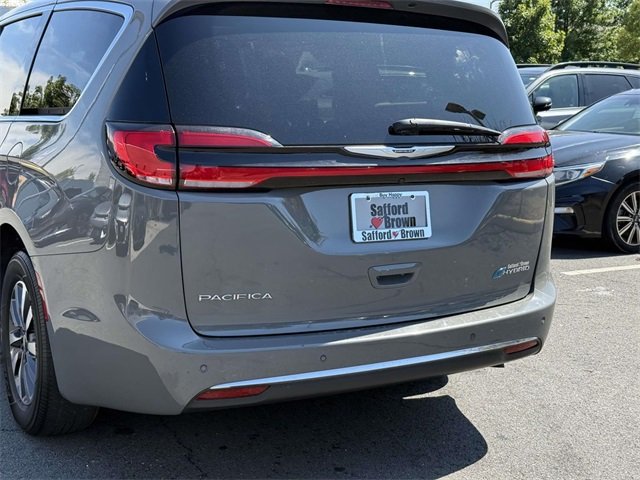 2023 Chrysler Pacifica Hybrid Touring L photo 10