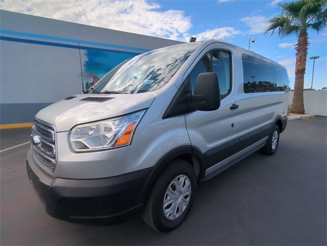 2019 Ford Transit photo 3
