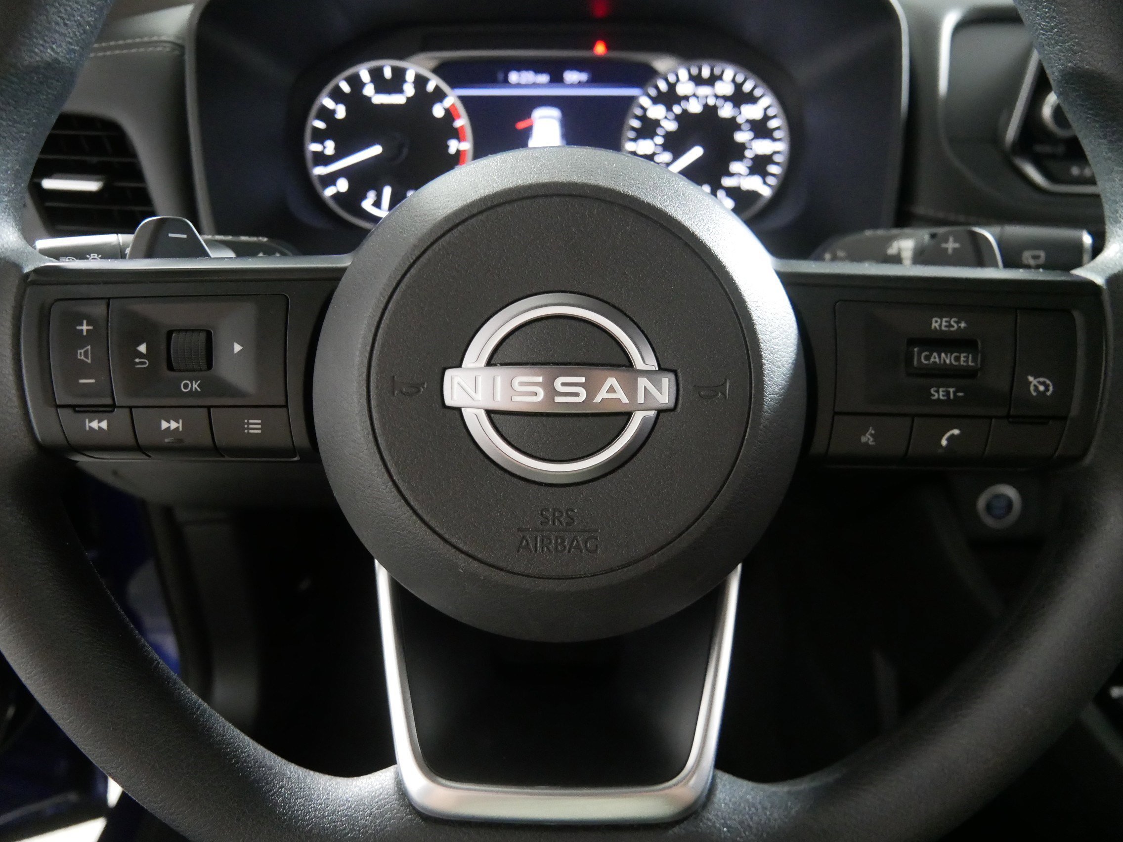 2023 Nissan Rogue S photo 23