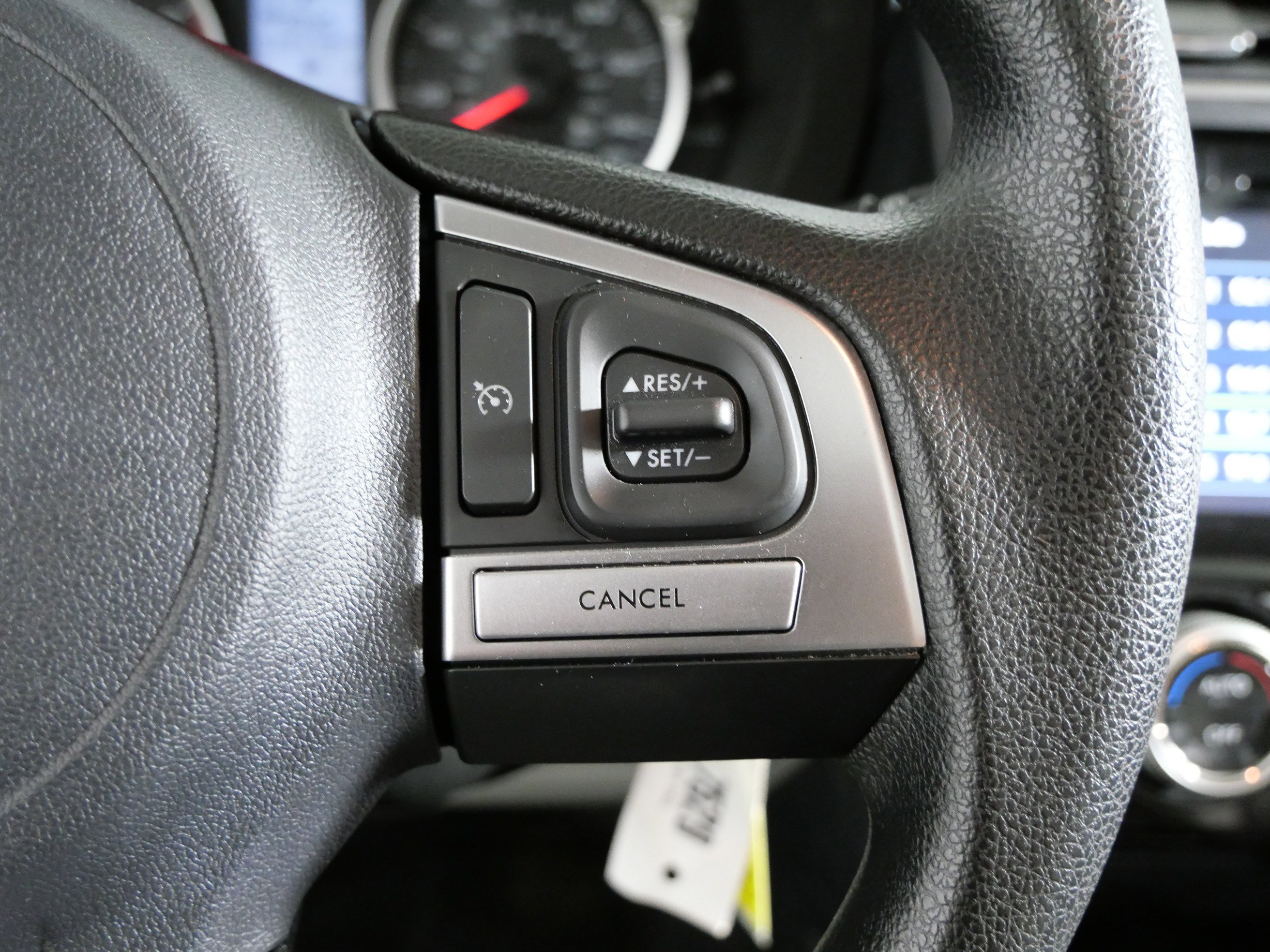 2017 Subaru Forester Premium photo 25
