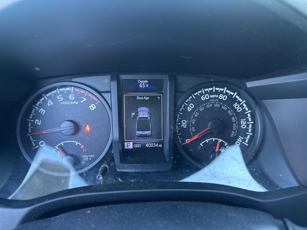 2019 Toyota Tacoma SR photo 5