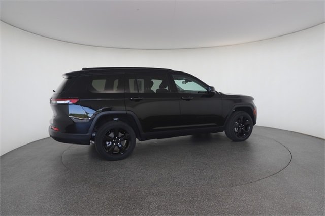 2023 Jeep Grand Cherokee Limited photo 17