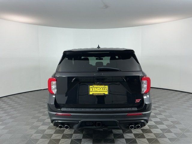 2022 Ford Explorer ST photo 3