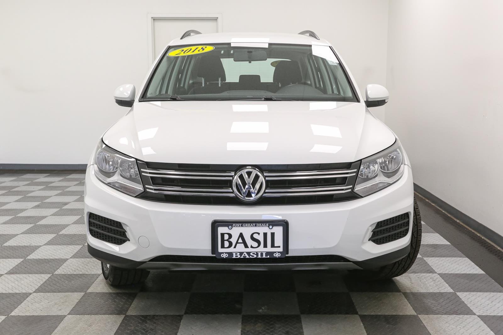 2018 Volkswagen Tiguan Limited photo 3