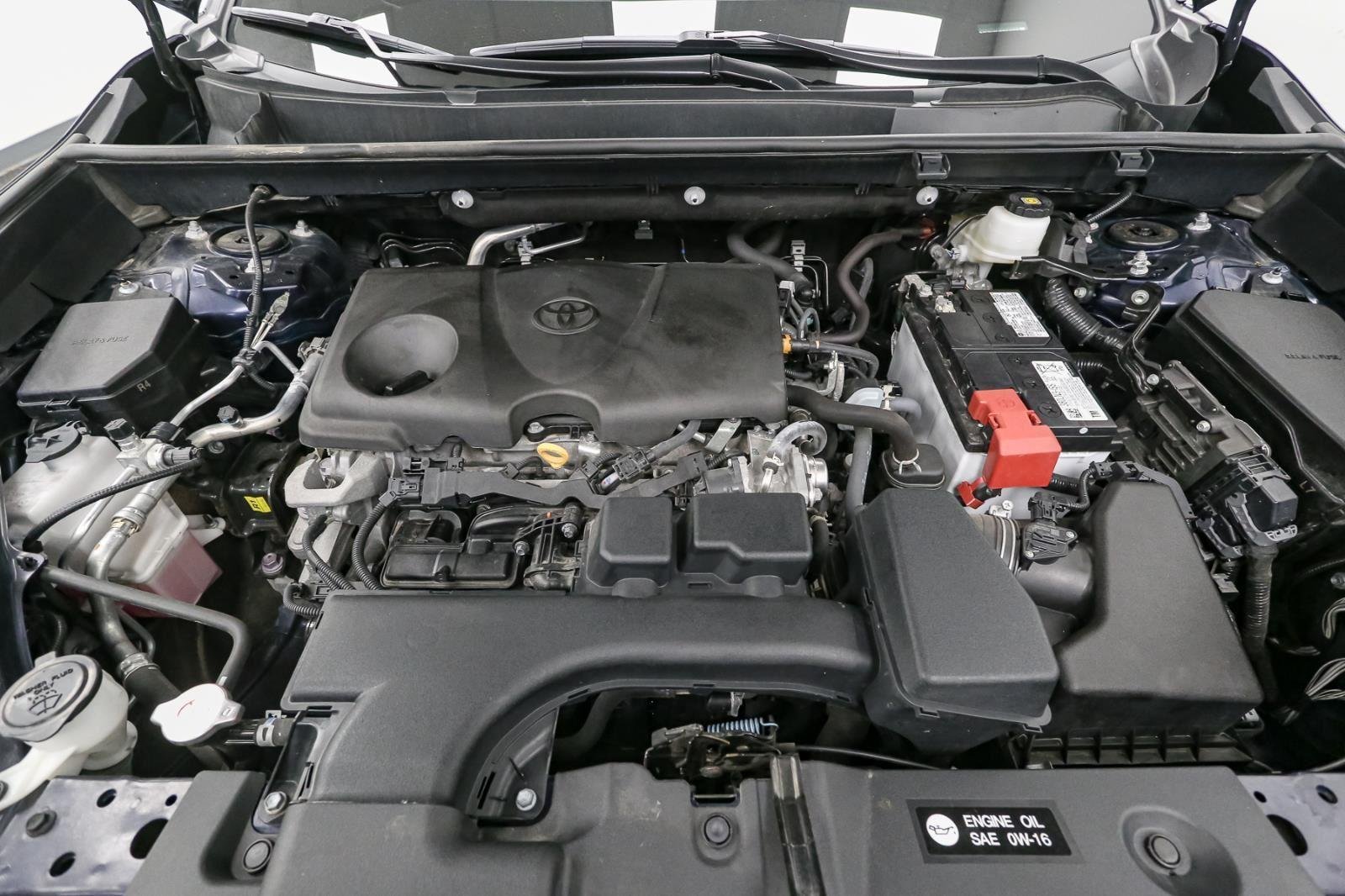 2024 Toyota RAV4 XLE photo 11