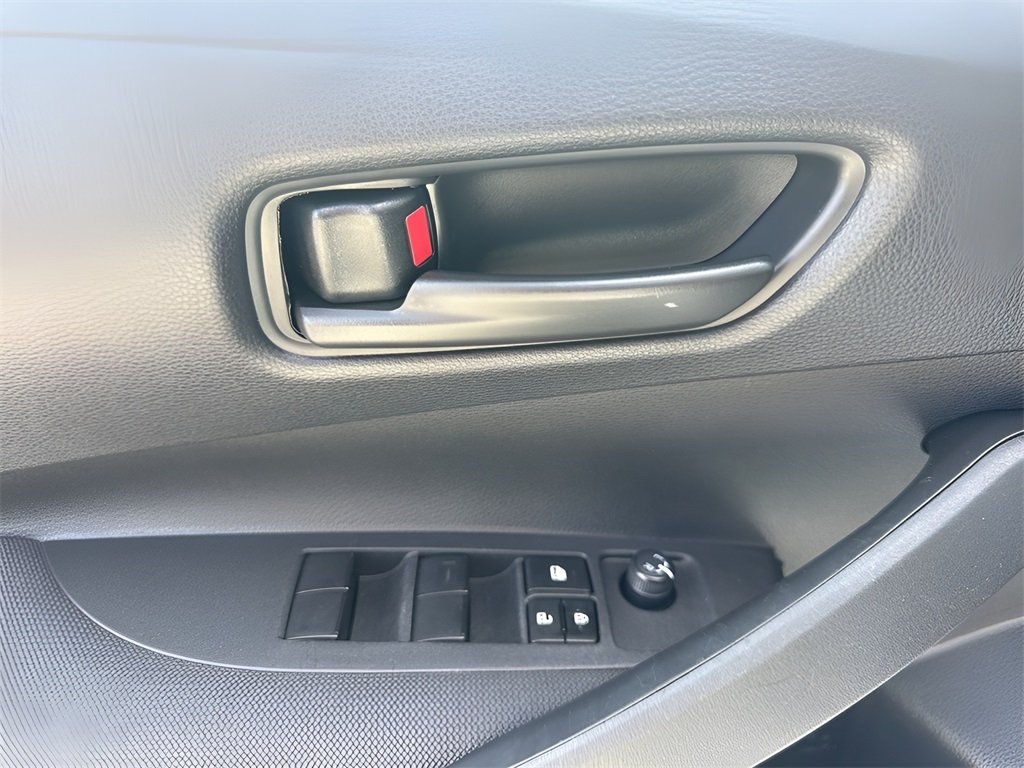 2024 Toyota Corolla LE photo 21