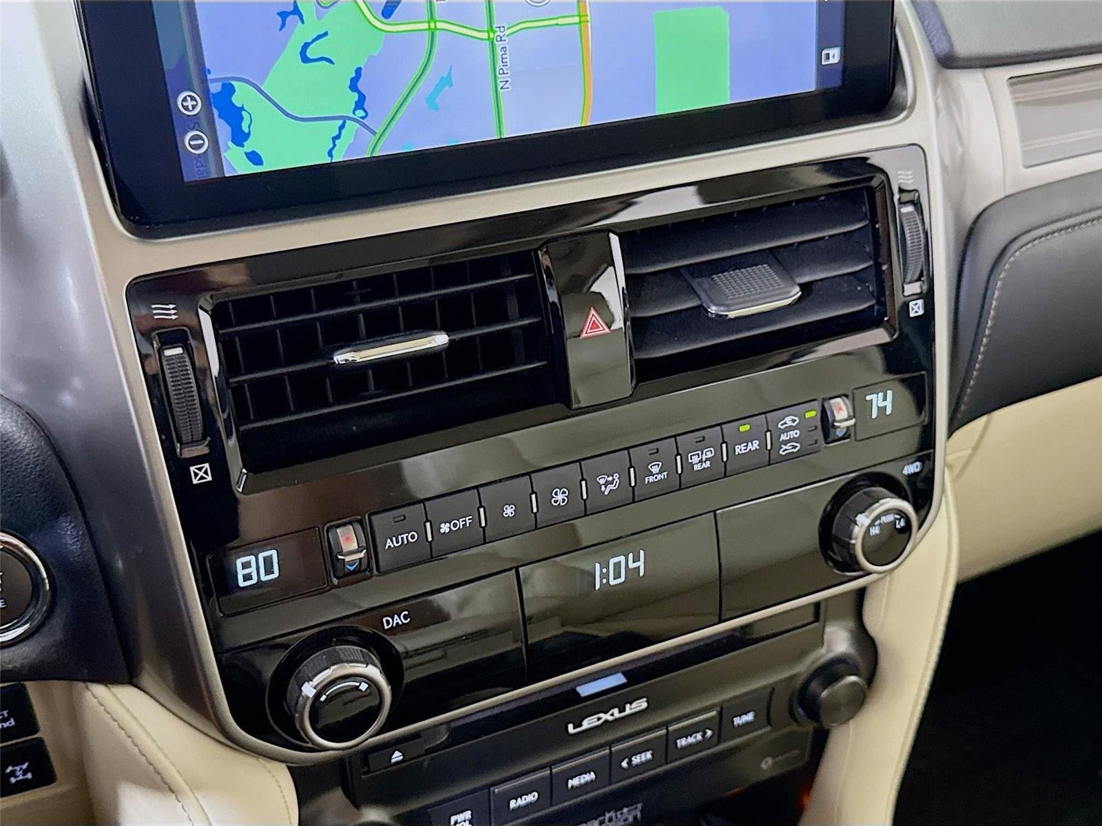 2023 Lexus GX 460 Premium photo 17