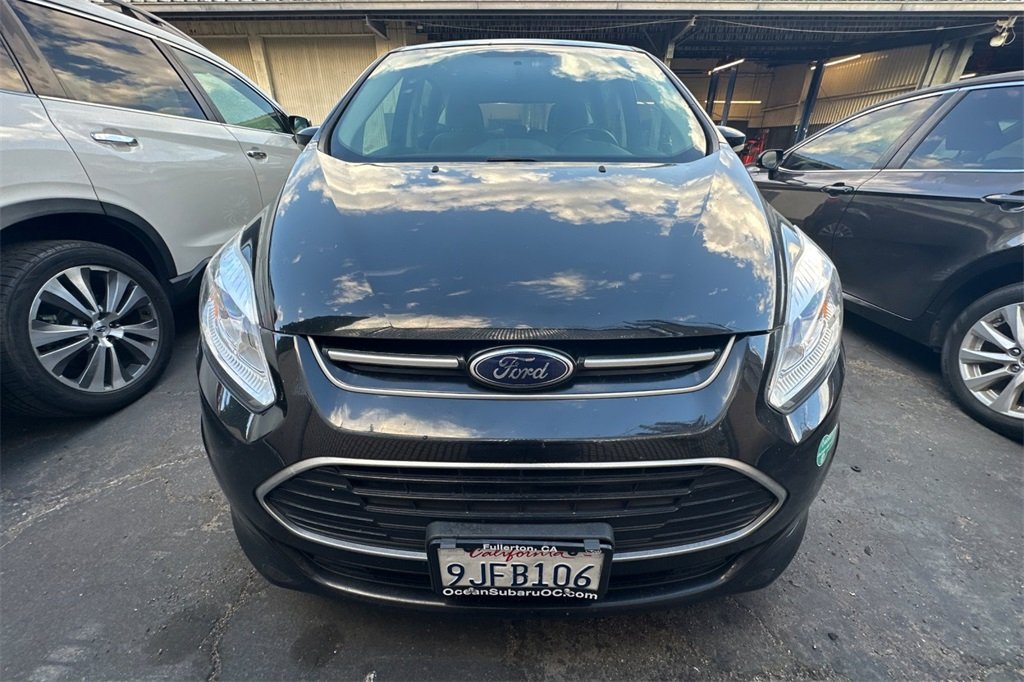 2017 Ford C-Max Energi SE photo 4