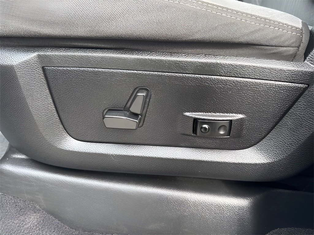 2023 Ram 2500 Big Horn photo 10