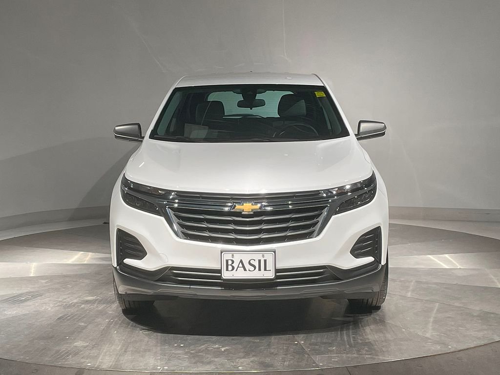 2023 Chevrolet Equinox LS photo 4