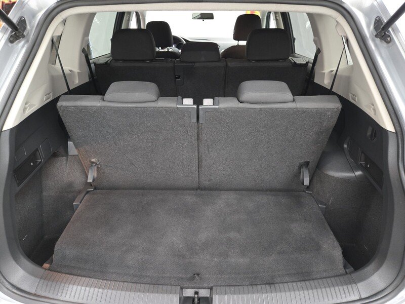 2021 Volkswagen Tiguan S photo 10