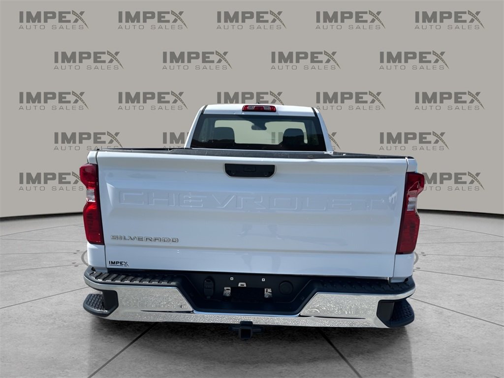 2024 Chevrolet Silverado 1500 photo 4